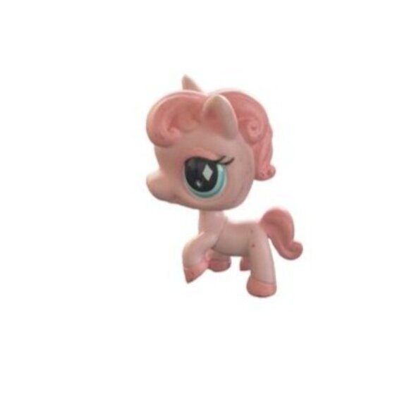 Littlest Pet Shop Collector Toy LPS Collectible Figure 592 - Picture 2 of 2